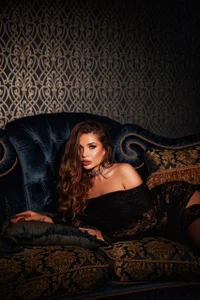 AngelicaDillon I love the look so much!🖤 Pic 6