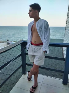 ALEX20051904 Public Foto 2