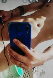 Tucloroformosexxx: Public ( фото)