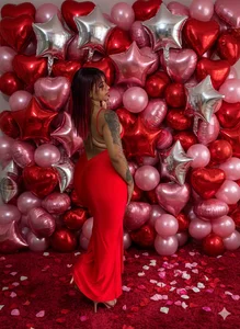 RILLEY_ALLEN: Happy Valentine's Day! ❤️ ( 2 фото)