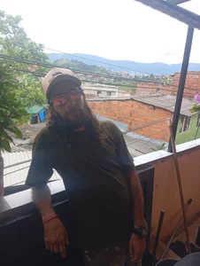 hairy_mannn: Public ( 4 фото)