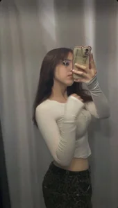 Tina_Voxxy Public Pic 4