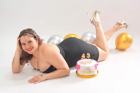 kerly-mature happy birthday to me 🎂 Foto