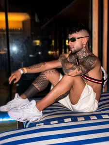 samuel_boy_tatoo flirting is my cardio Foto 9