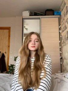 EvaRaee Public  5. fénykép