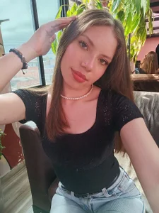 Public od tiffany_johnsonn  snímek