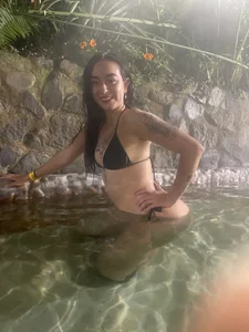 MelanyyJhonson15 relaxation Kuva