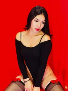 Poly_Sasha_ lOVE MY LOVE 😈💚 Hình 2