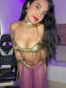 dani_velvet A wild goddess just being herself 🕯️ Pic 4