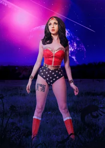 bellablack27 kullanıcısının wonder woman 🔥 albümü -  2 fotoğraf