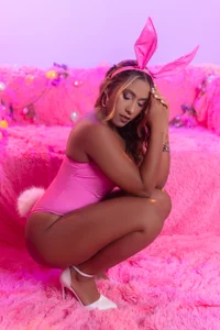 AlessiaLondon Pascuas🫧 Pic 3