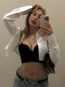 Public od foxy_vivi  snímek