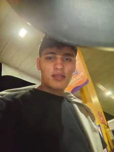 Public de Harry_Bell_  2 Imagens