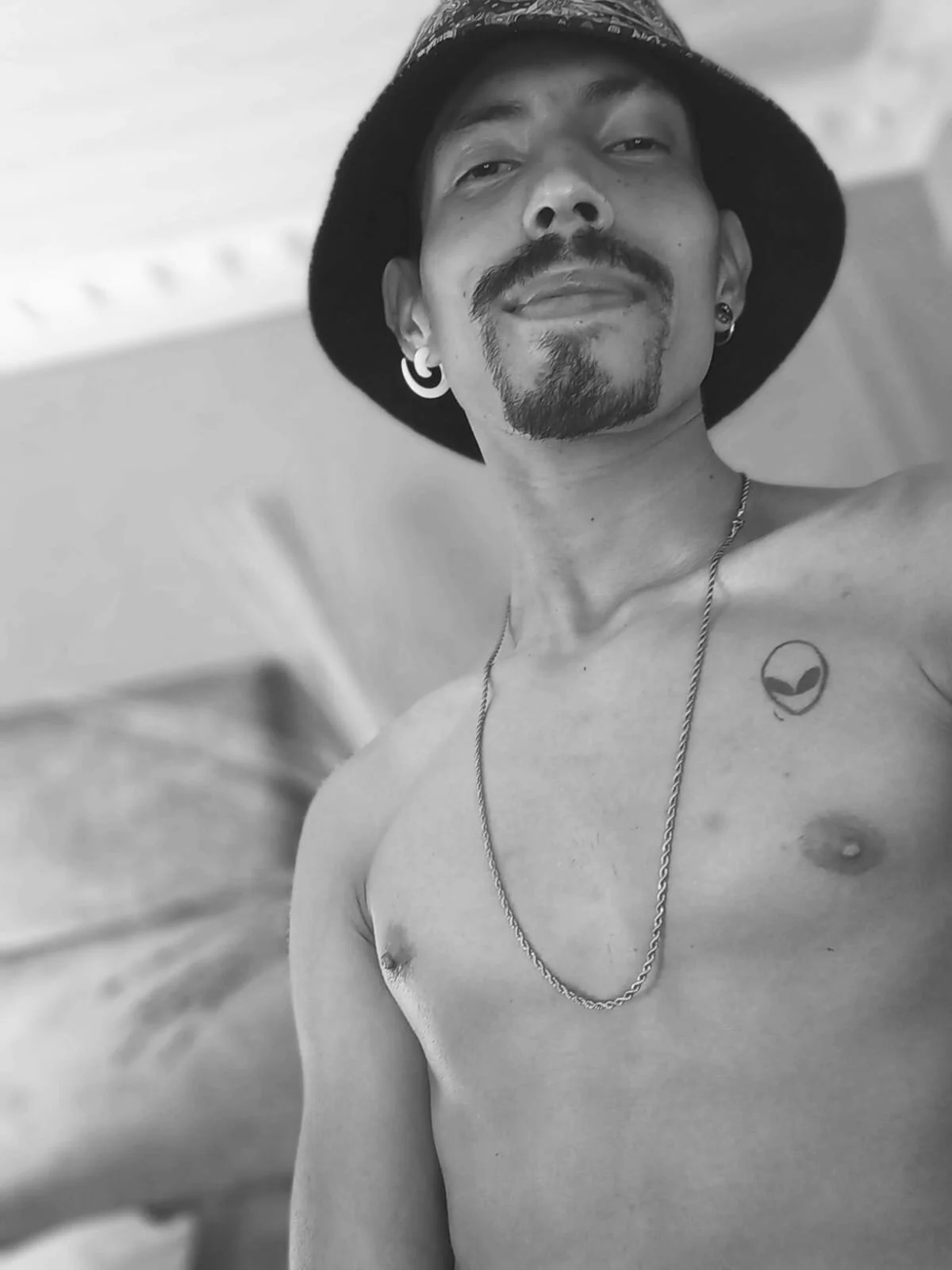 Тре ндове зображення  9164 NoaahTylor