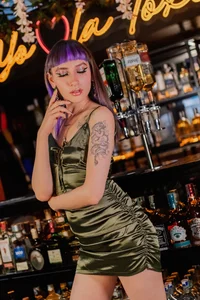 ElectraRaptiisの💚An electrifying Drink🍻🍀Happy St.Patrick Day💜の 5枚の写真