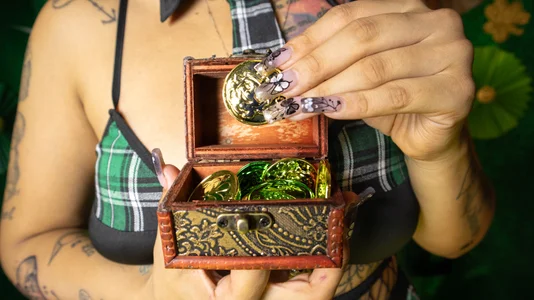 Alana_Roth Happy San Patricio Day 💚 Pic