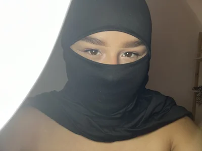 _zharaa Reflections of the soul ❤️‍🔥 Foto 5