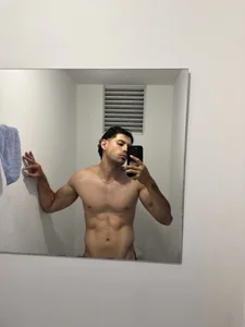 dylancolee sexy men Foto 4