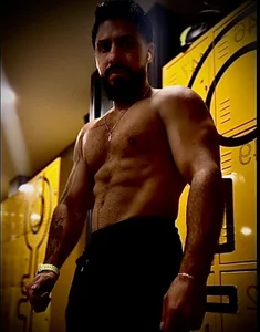 Ryan_Black3 Public صورة واحدة|Ryan_Black3 Public صورتان|Ryan_Black3 Public  5 صور|Ryan_Black3 Public  5 صورة