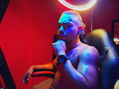 BrianMalonee Sexy Men Immagine  3