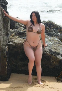 Giselslut_ Public Immagine  4