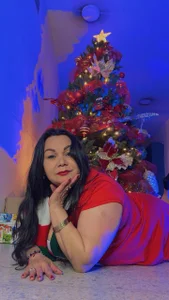 EllenaBoobs_の🎄Merry Christmas🎄の 4枚の写真