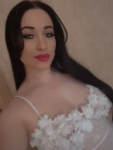 GoldenLunaa Public Poză 2