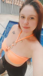 miranda_vegaa kullanıcısının POOL DAY albümü -  2 fotoğraf