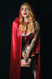 Emily_robertss 🍭🎃✨ Your sexy little hood ✨🎃🍭 Bilde 5