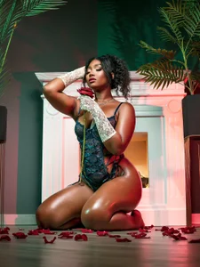 alisonn_moon Public صورة واحدة|alisonn_moon Public صورتان|alisonn_moon Public  2 صور|alisonn_moon Public  2 صورة