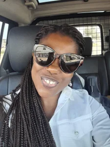 SlenderMatureMilfx Public รูป  4