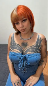 Marlbolo_Rojo01 What do you think of my new look? Pic 5
