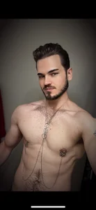 Zayne_Quincy Public slika 2