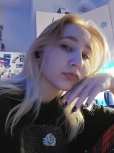 More of me de ChristyW3b  4 Imagens