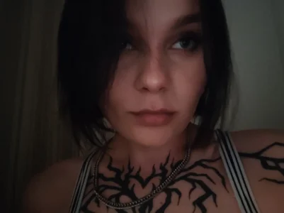 IntrigueYourDayのPublicの枚の写真