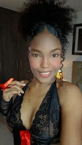 samantha_fooxx1 Public Pic 6