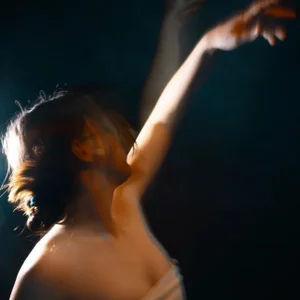 MaryamSommar Moments in Time Pic