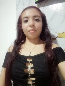 ellie_evans_ Public Gambar 3