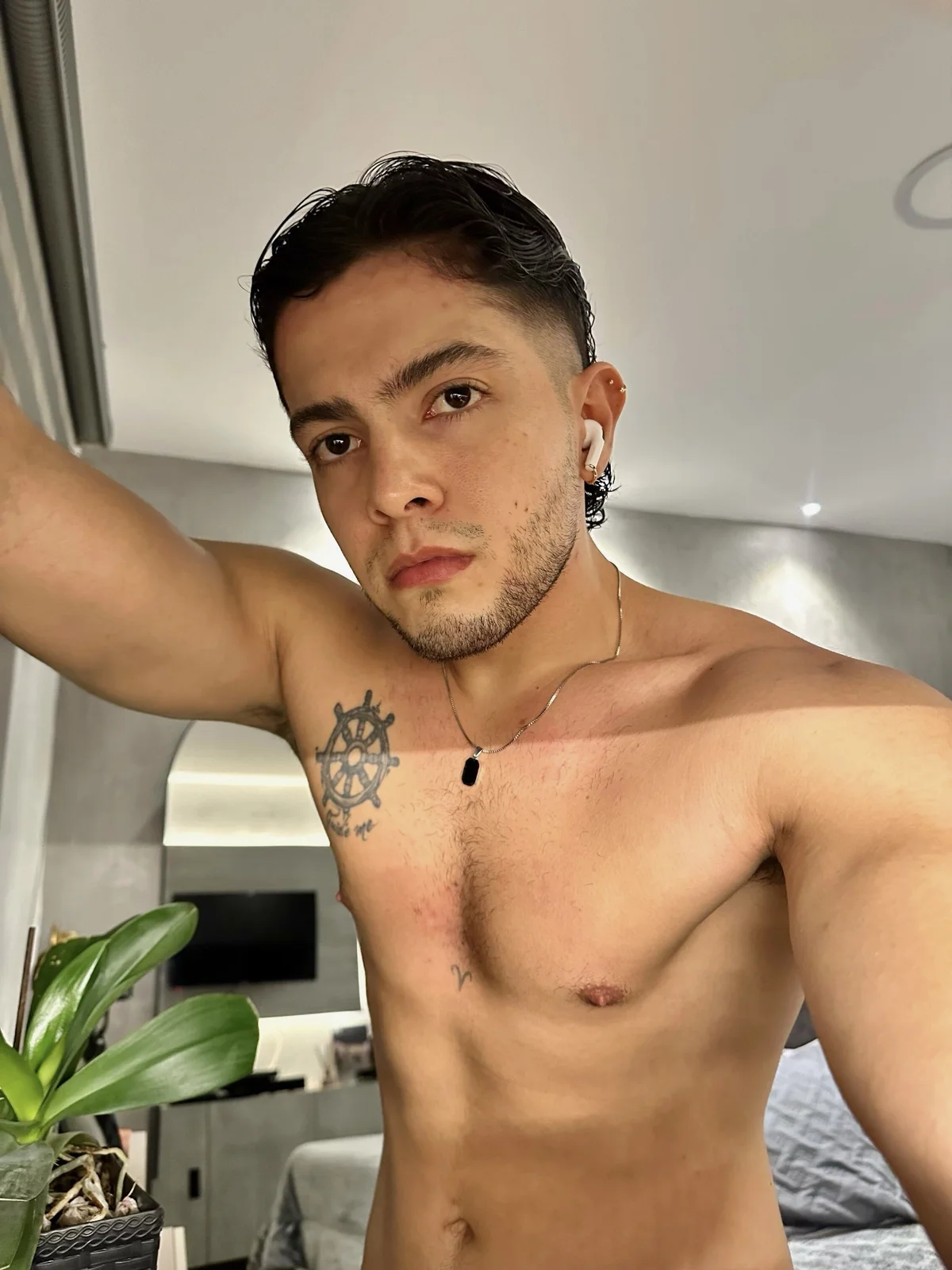 GrantBlake 热门图片 1193