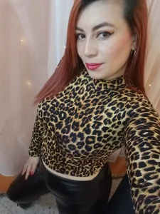 VickyJohnson1 🖤🖤🖤 Poză 2