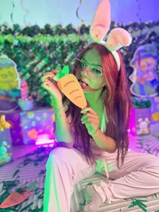 AbbyWathson 🐰🥚EASTER DAY Pic 2