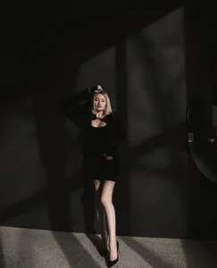 Wendy_Amberrr Public Kuva 4