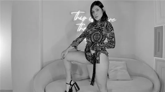 SarahYatesSpanks Bild