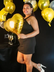 emily_greatboobs A BIG TOAST TO YOU Pic 4