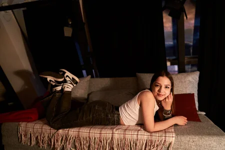 PamBeesly Public Pic 6