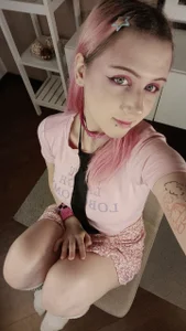 LinMagpuriсute girl图片 5