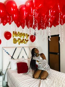 Christie_Wilde my birthday ♥ Pic