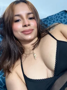 Nana_barr Public Pic 4