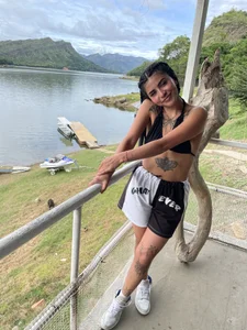 _luna_torres me outdoors Pic 4