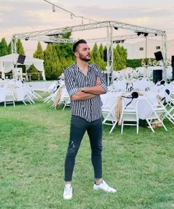 Bysezarr Public Immagine  5